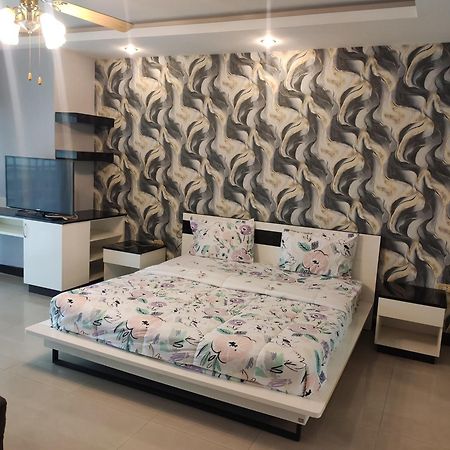 View Talay 6 Pattaya Beach By Anatolia Condo Suite 外观 照片