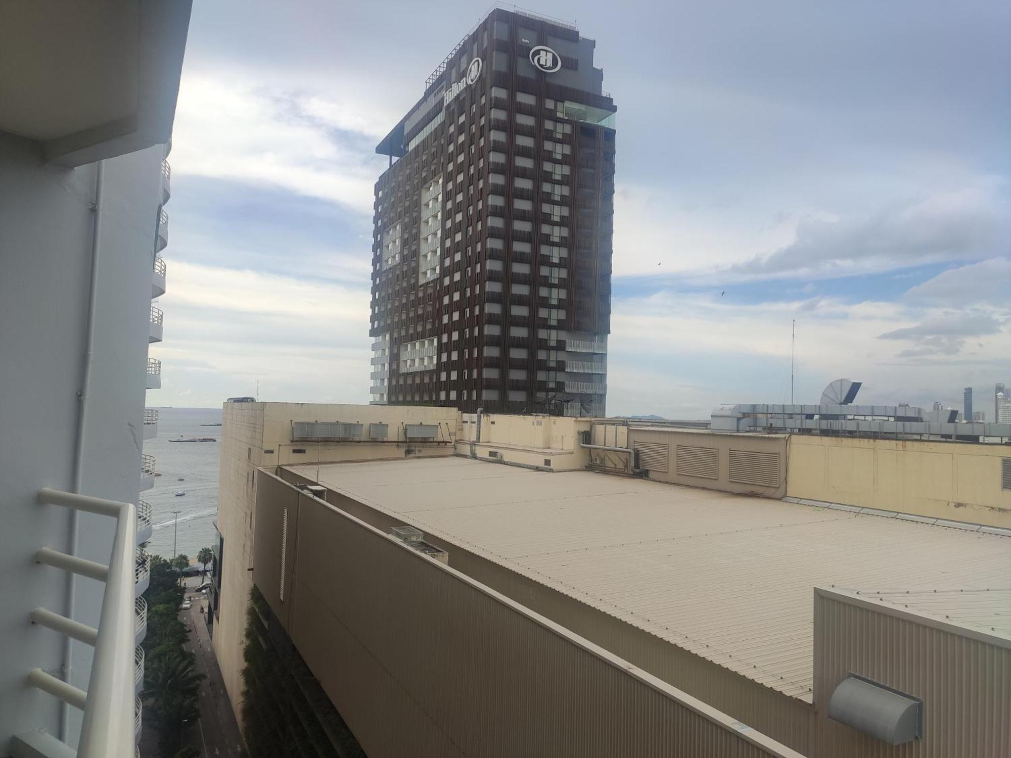 View Talay 6 Pattaya Beach By Anatolia Condo Suite 外观 照片