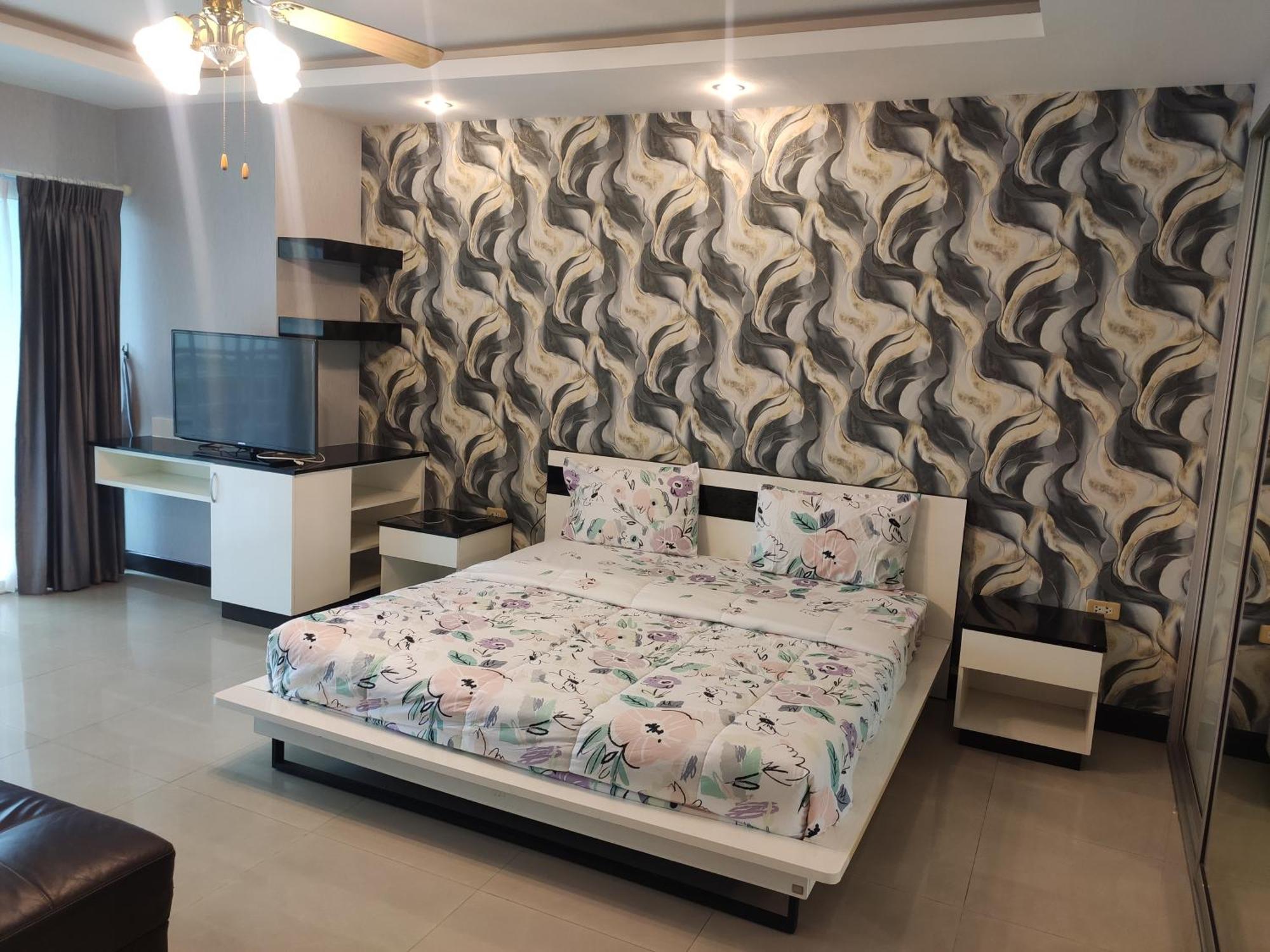 View Talay 6 Pattaya Beach By Anatolia Condo Suite 外观 照片