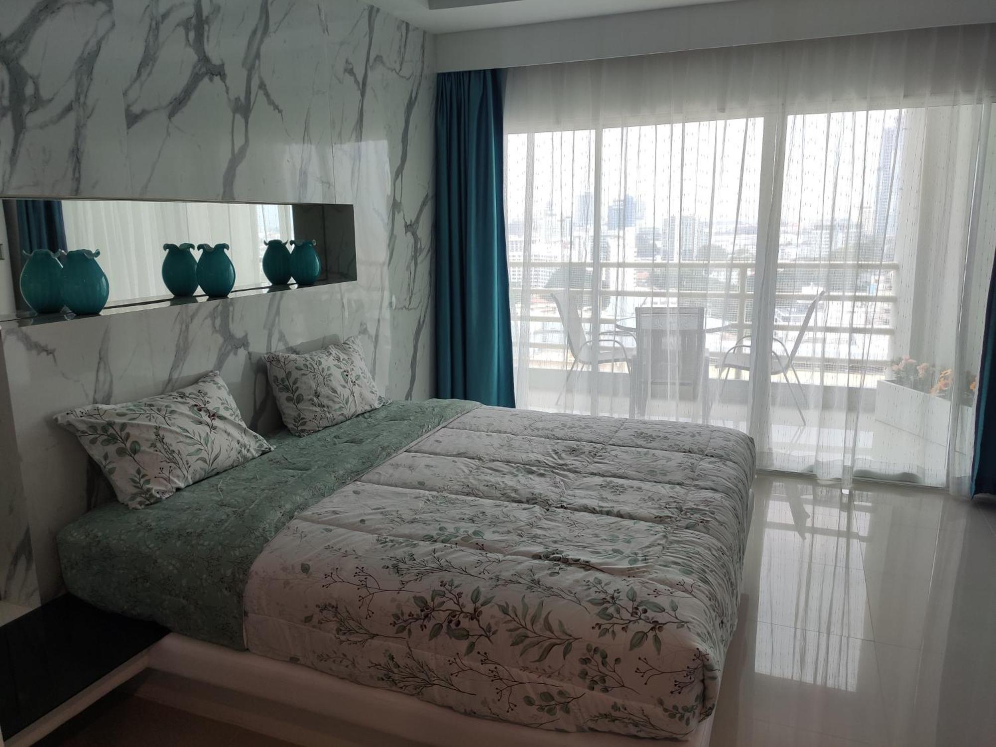 View Talay 6 Pattaya Beach By Anatolia Condo Suite 外观 照片