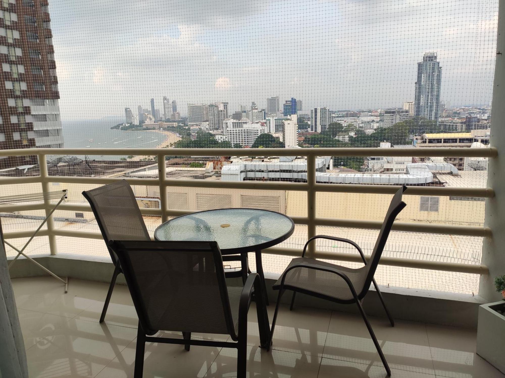 View Talay 6 Pattaya Beach By Anatolia Condo Suite 外观 照片