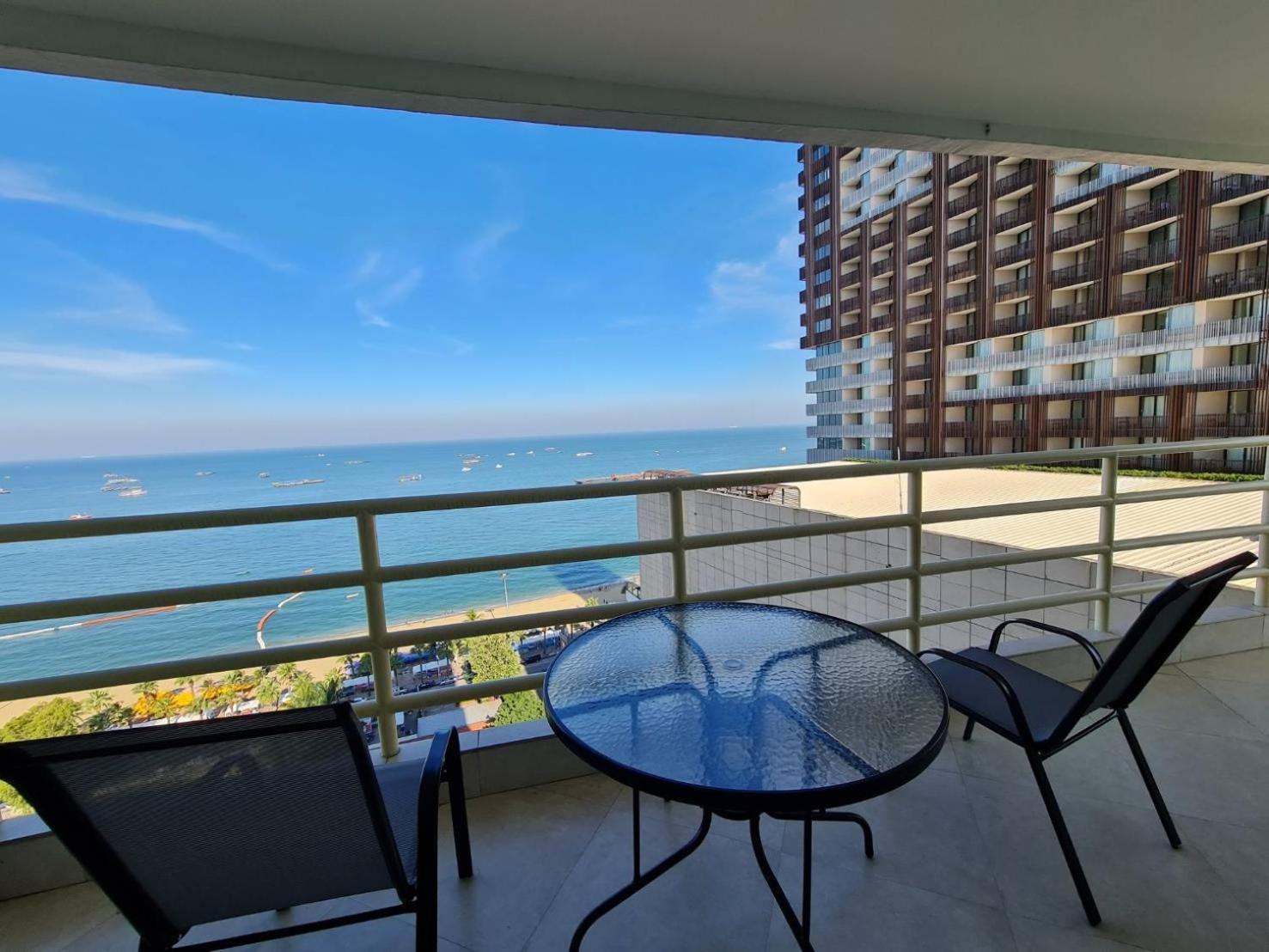 View Talay 6 Pattaya Beach By Anatolia Condo Suite 外观 照片