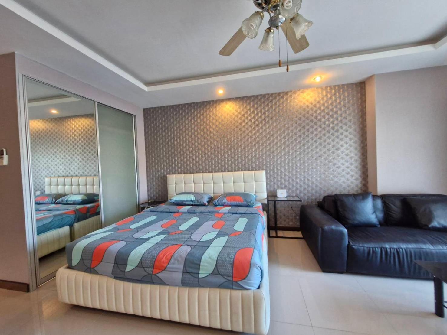 View Talay 6 Pattaya Beach By Anatolia Condo Suite 外观 照片