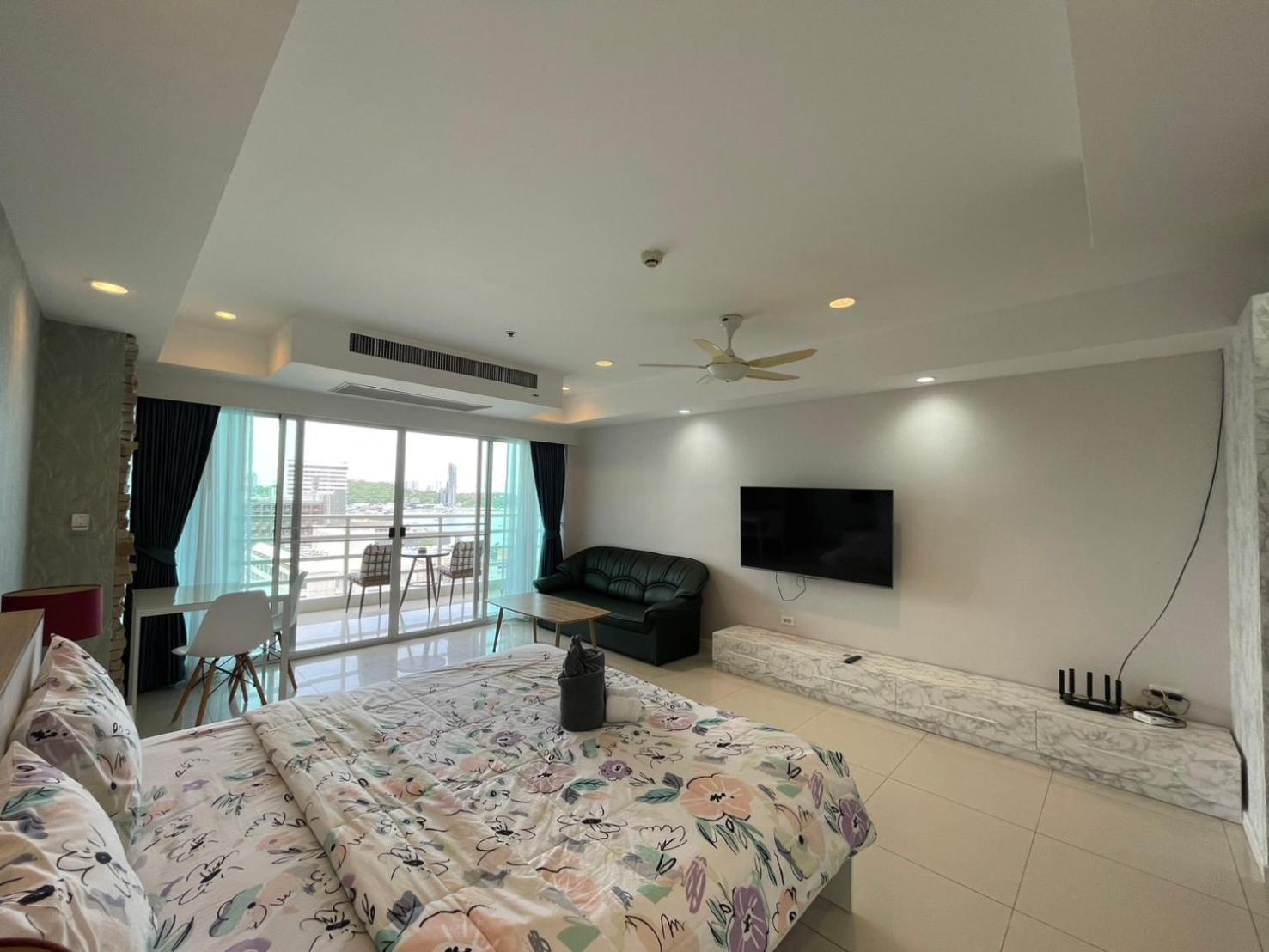 View Talay 6 Pattaya Beach By Anatolia Condo Suite 外观 照片