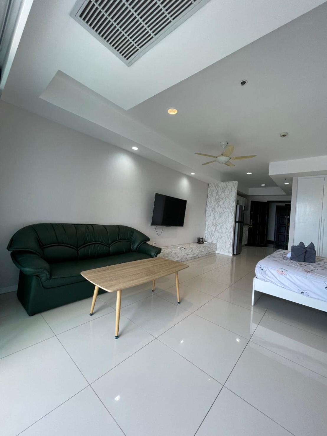 View Talay 6 Pattaya Beach By Anatolia Condo Suite 外观 照片